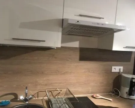 Elena - Jules Apartmán *